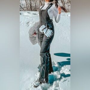 Arctix Women’s Insulated Snow Ski Bib Overalls, Black, size M